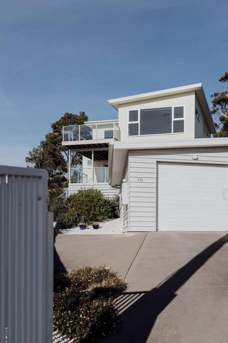 Villa The Watch House - Panoramic Views Of Bicheno Ocean Exterior foto