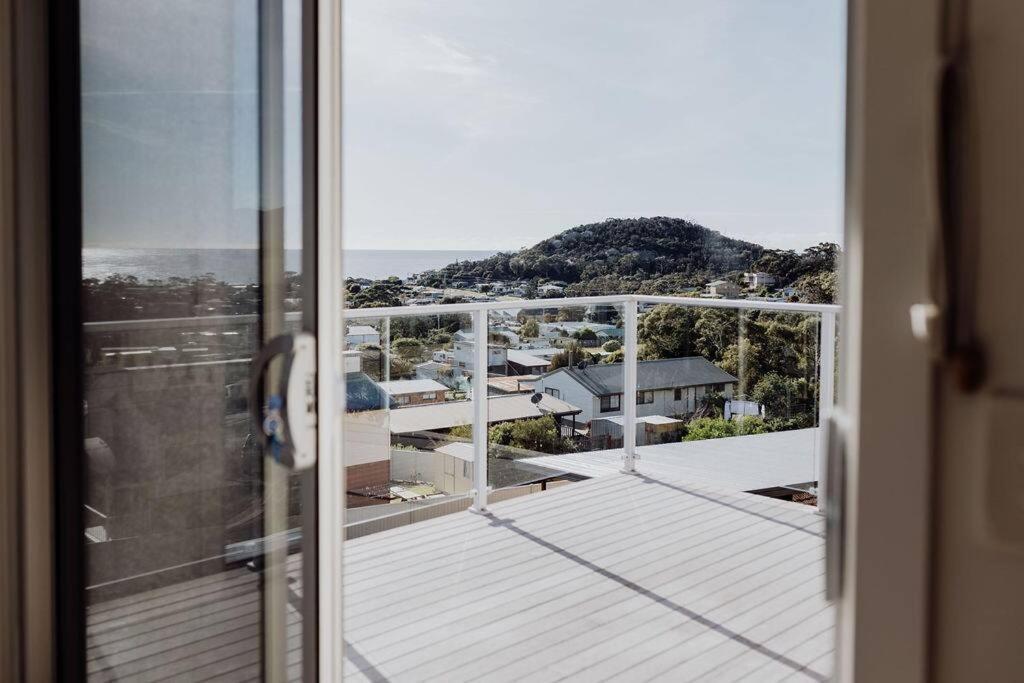 Villa The Watch House - Panoramic Views Of Bicheno Ocean Exterior foto